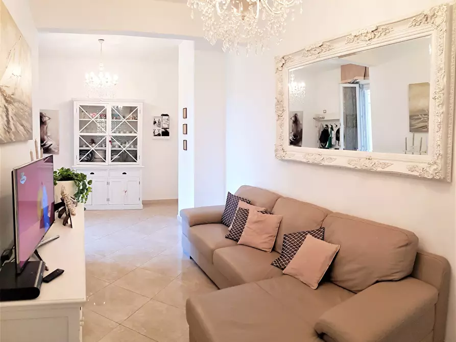 Immagine 26 di Quadrilocale in vendita  in Via Ameglia a Arcola