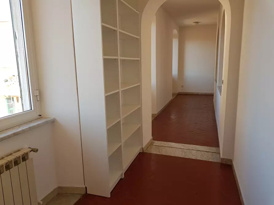 Immagine 7 di Quadrilocale in affitto  a Sarzana