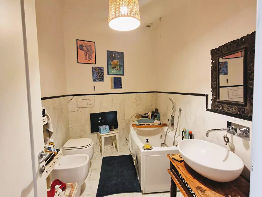 Immagine 15 di Quadrilocale in vendita  a Sarzana