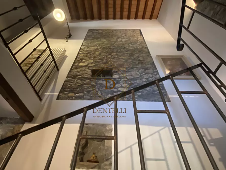 Immagine 25 di Rustico / casale in vendita  a Ameglia