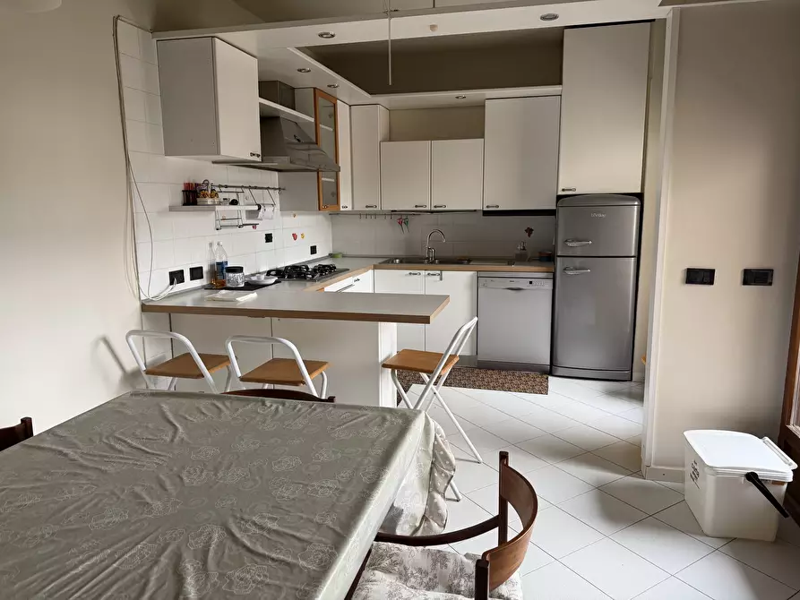 Immagine 5 di Quadrilocale in vendita  in Via 27 Gennaio a Sarzana