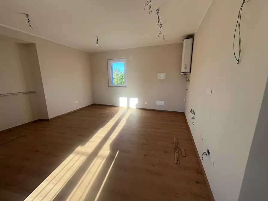 Immagine 5 di Quadrilocale in vendita  a Sarzana