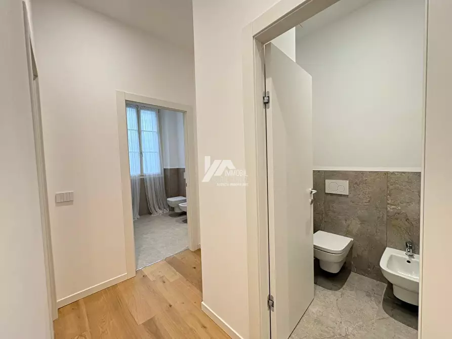 Immagine 9 di Trilocale in vendita  in Via Toscana 34 a Brescia