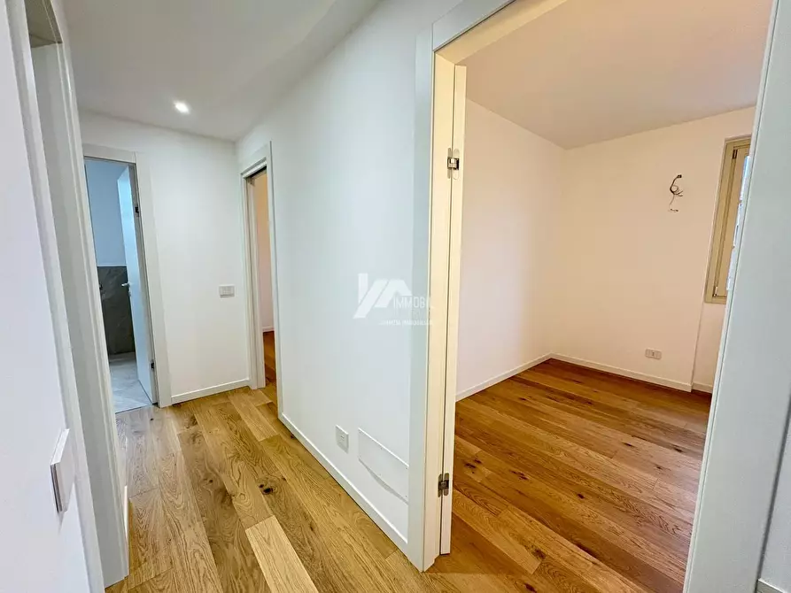 Immagine 10 di Trilocale in vendita  in Via Toscana 55 a Brescia