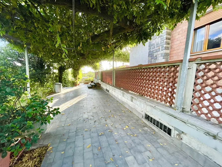 Immagine 71 di Casa indipendente in vendita  a Seravezza