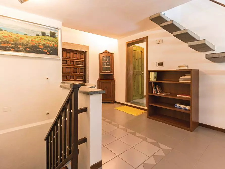 Immagine 16 di Casa indipendente in vendita  a Camaiore