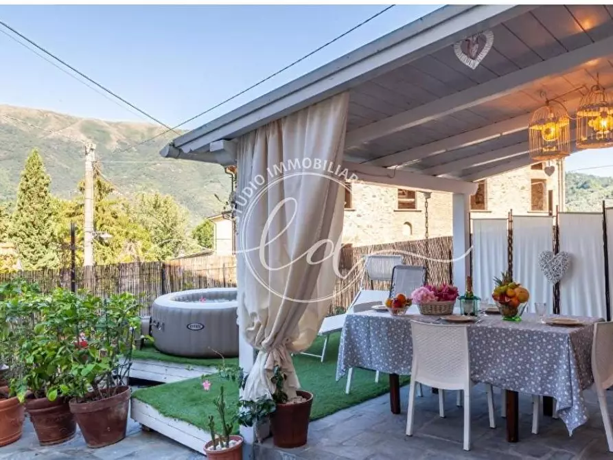 Immagine 5 di Terratetto in vendita  a Camaiore