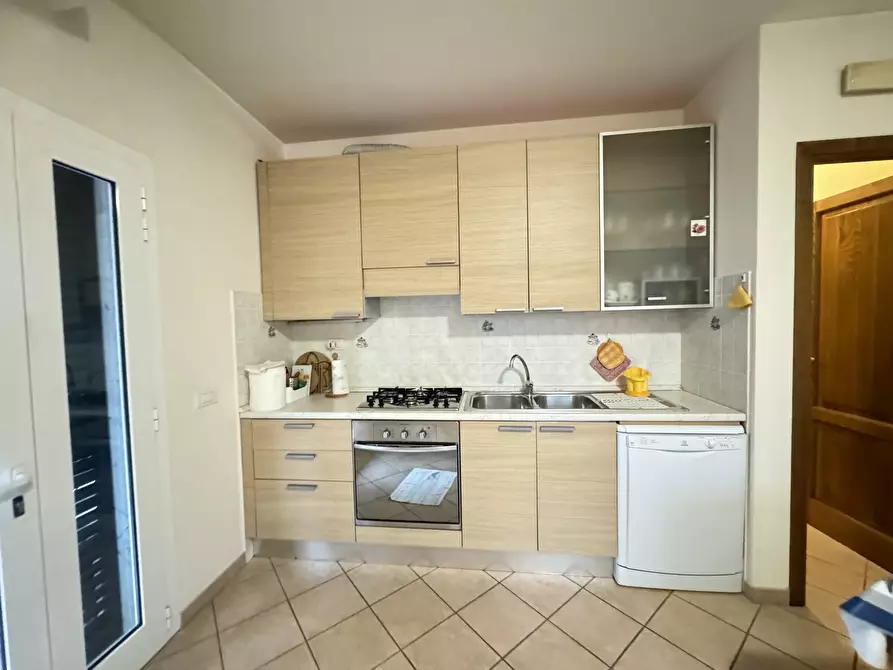 Immagine 22 di Casa indipendente in affitto  a Pietrasanta