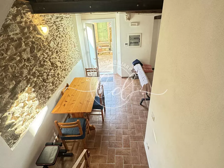 Immagine 34 di Porzione di casa in vendita  a Pietrasanta
