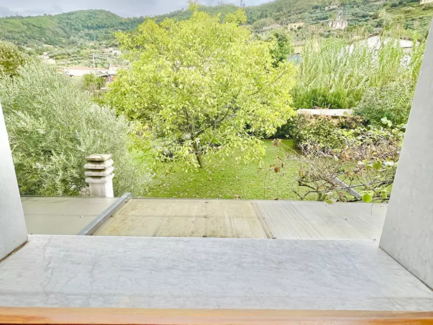 Immagine 30 di Casa indipendente in vendita  a Seravezza