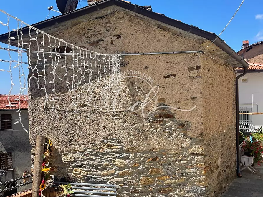 casa indipendente in vendita a Stazzema in zona Levigliani