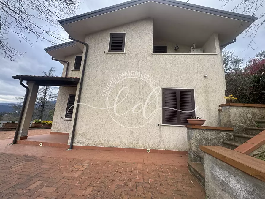 Immagine 9 di Casa indipendente in vendita  a Massarosa