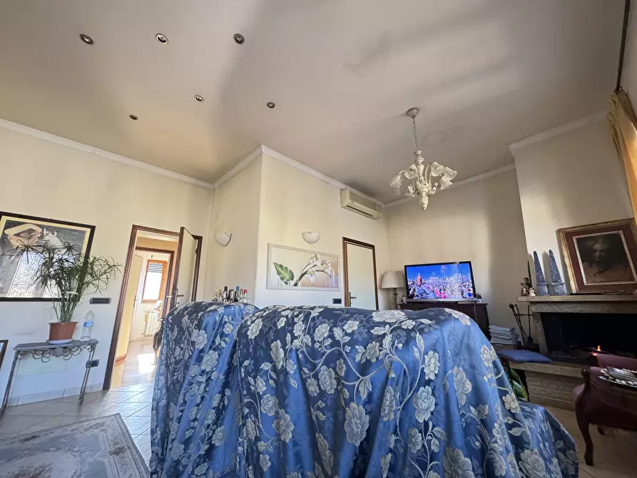 Immagine 5 di Quadrilocale in vendita  a Pietrasanta