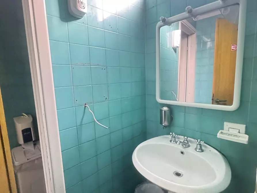 Immagine 10 di Bar / Ristorante in affitto  a Pietrasanta