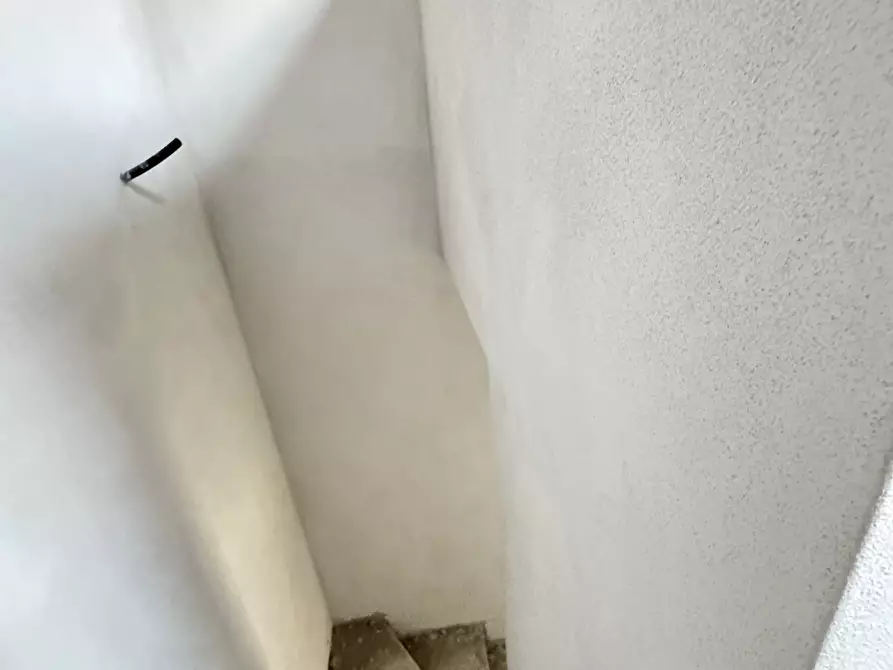 Immagine 48 di Porzione di casa in vendita  a Seravezza
