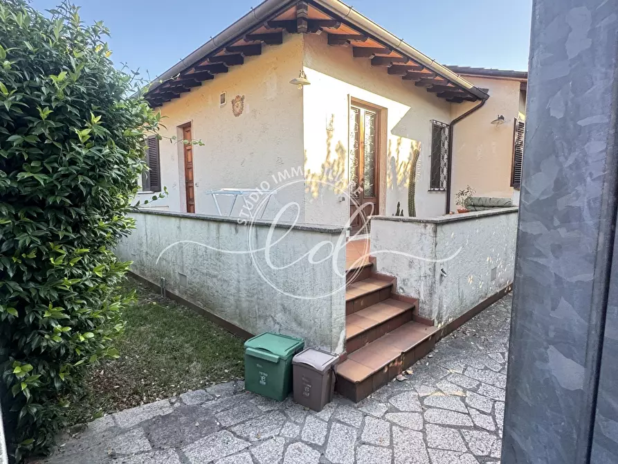 Immagine 42 di Porzione di casa in vendita  a Forte Dei Marmi