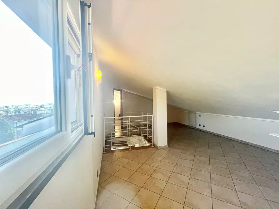 Immagine 35 di Quadrilocale in vendita  a Viareggio