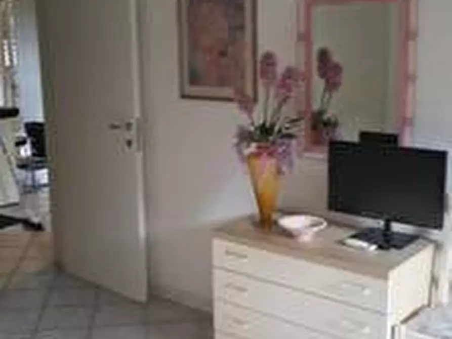 Immagine 27 di Quadrilocale in vendita  a Pietrasanta