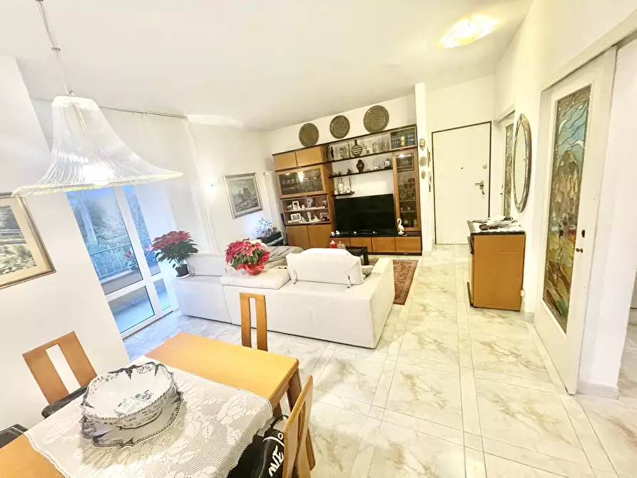 Immagine 17 di Quadrilocale in vendita  a Camaiore