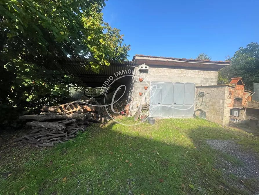 Immagine 15 di Casa indipendente in vendita  a Massarosa