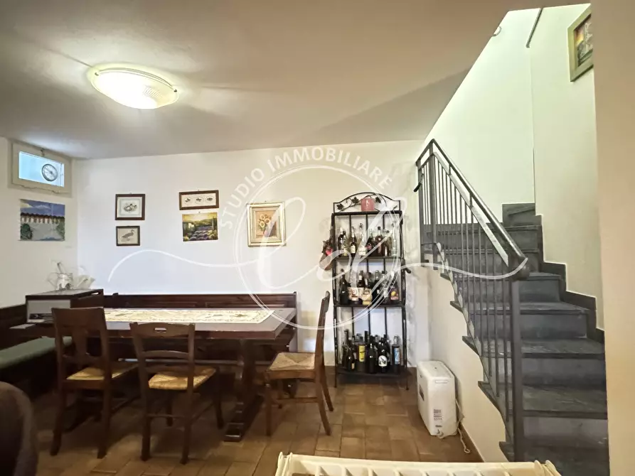 Immagine 46 di Quadrilocale in vendita  a Camaiore