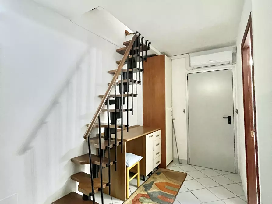 Immagine 39 di Trilocale in vendita  a Pietrasanta