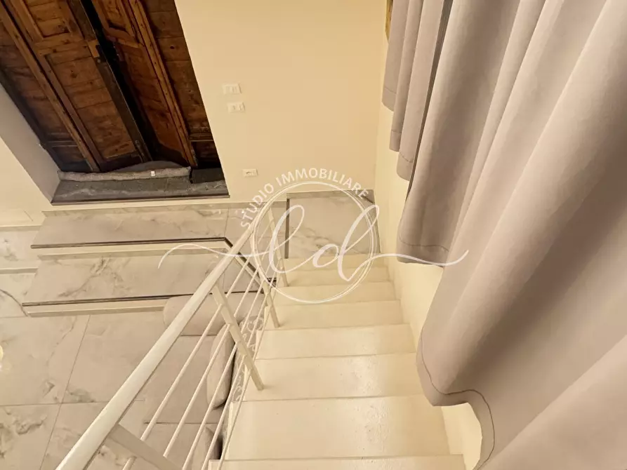 Immagine 44 di Loft/Open space in vendita  a Pietrasanta