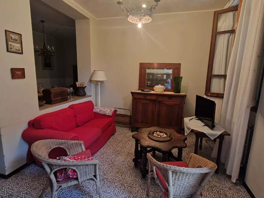 Immagine 12 di Casa indipendente in affitto  a Pietrasanta