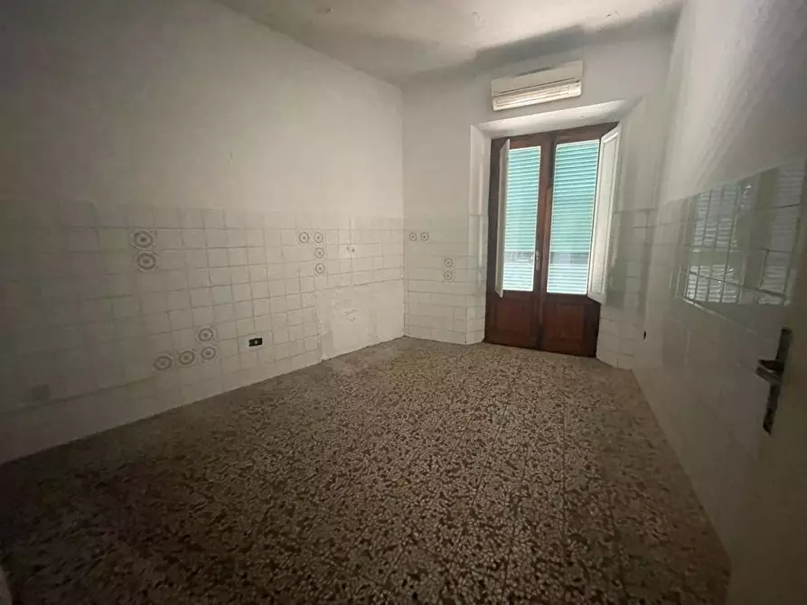 Immagine 3 di Casa indipendente in vendita  a Montignoso