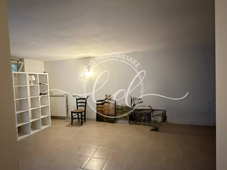 Immagine 59 di Villetta a schiera in vendita  a Pietrasanta