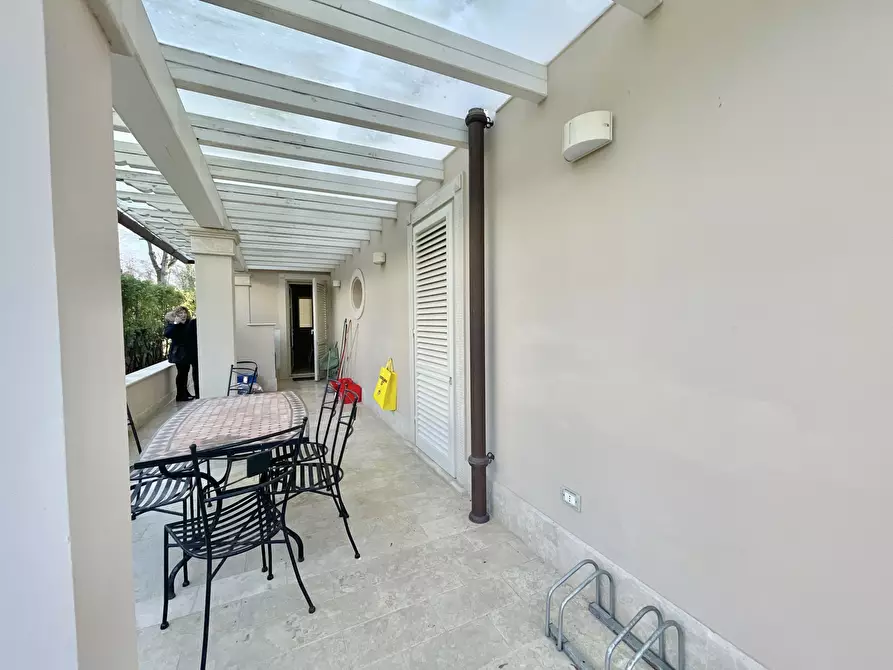 Immagine 44 di Villa in vendita  a Pietrasanta