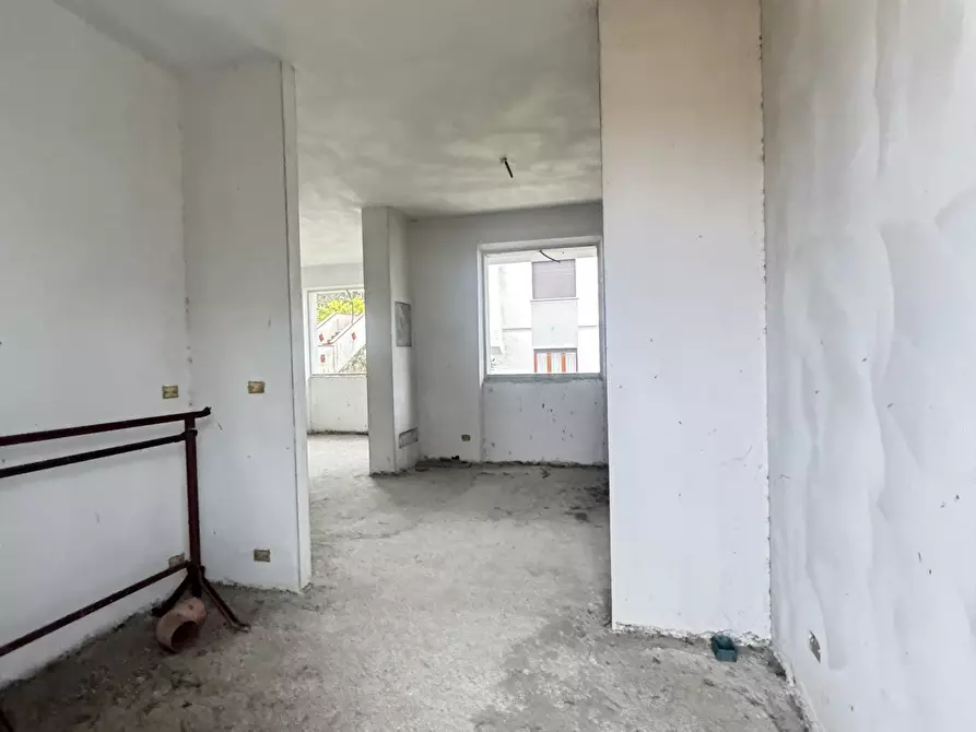 Immagine 7 di Porzione di casa in vendita  a Camaiore