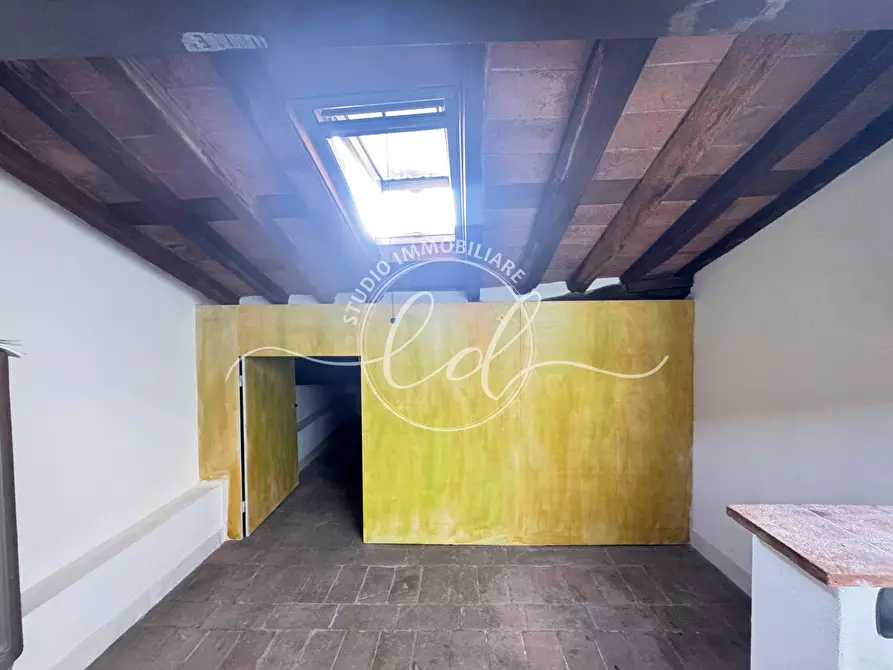 Immagine 38 di Quadrilocale in affitto  a Pietrasanta