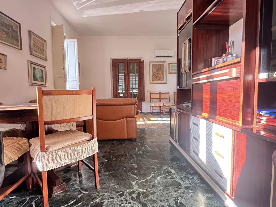 Immagine 14 di Porzione di casa in vendita  a Pietrasanta