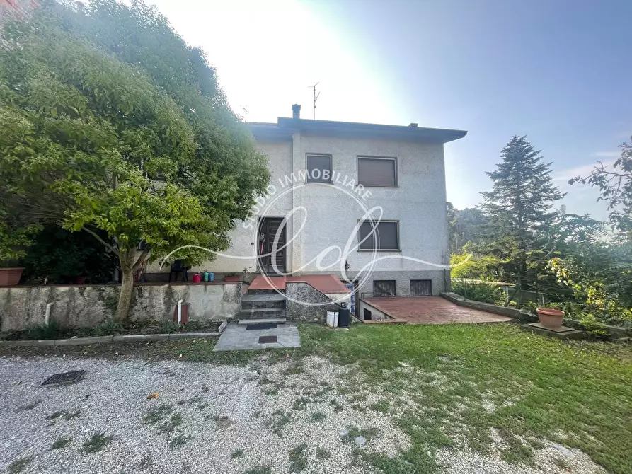 Immagine 1 di Casa indipendente in vendita  a Massarosa