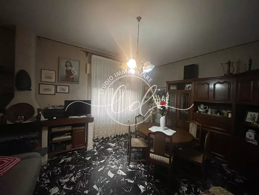 Immagine 18 di Casa indipendente in vendita  a Pietrasanta