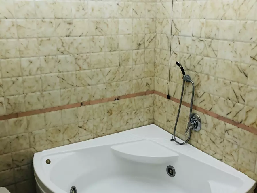 Immagine 15 di Attico in vendita  a Seravezza