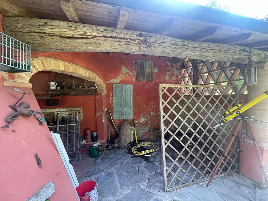 Immagine 7 di Casa indipendente in vendita  a Camaiore