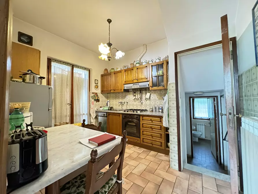 Immagine 23 di Casa indipendente in vendita  a Pietrasanta