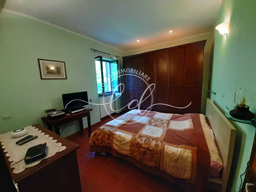 Immagine 6 di Casa indipendente in vendita  a Pietrasanta