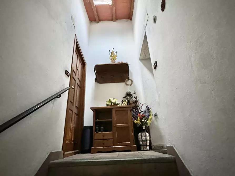 Immagine 1 di Quadrilocale in vendita  a Seravezza