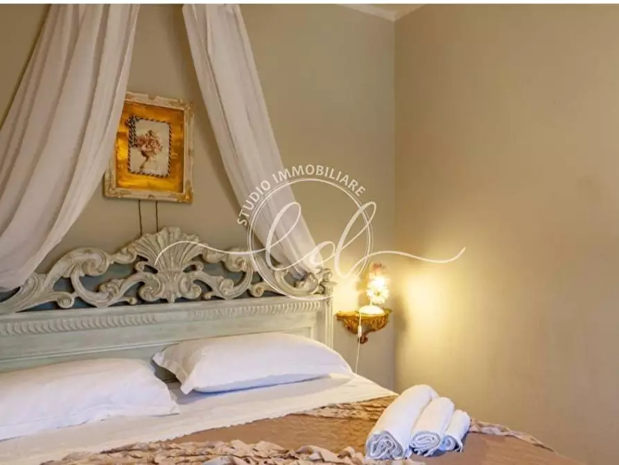 Immagine 21 di Terratetto in vendita  a Camaiore