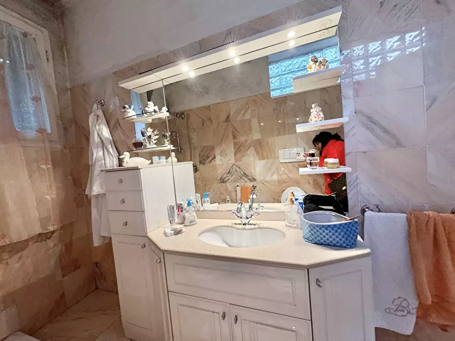 Immagine 23 di Terratetto in vendita  a Seravezza