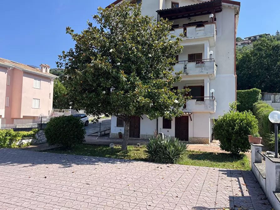 Immagine 3 di Appartamento in vendita  in Via Cisterna Antica a Fiuggi