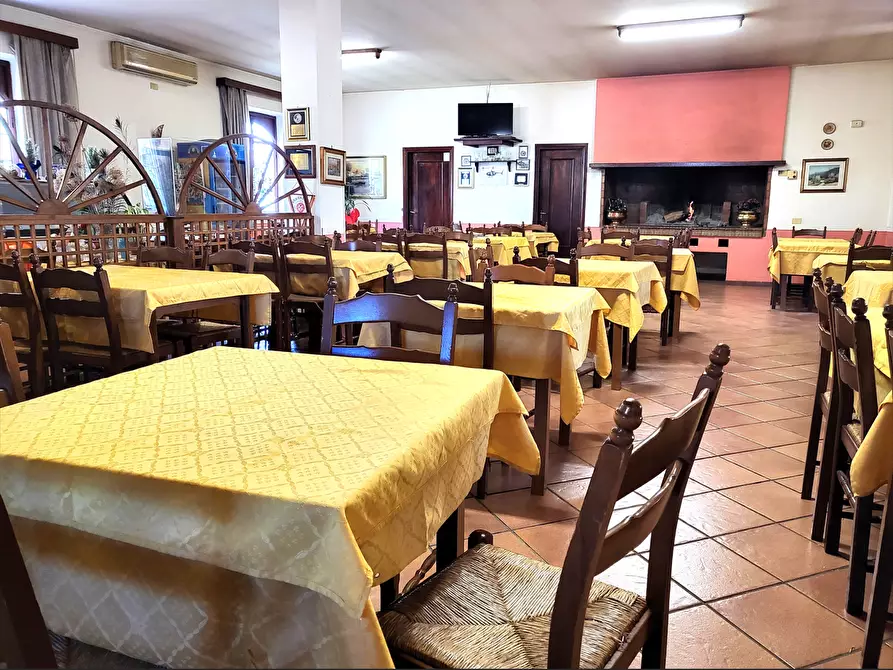 Immagine 7 di Locale commerciale in vendita  in Via Stazione a Ferentino