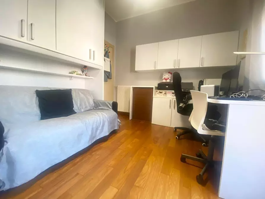 Immagine 16 di Pentalocale in vendita  in Via Cesare Battisti CESARE BATTISTI a Pescara