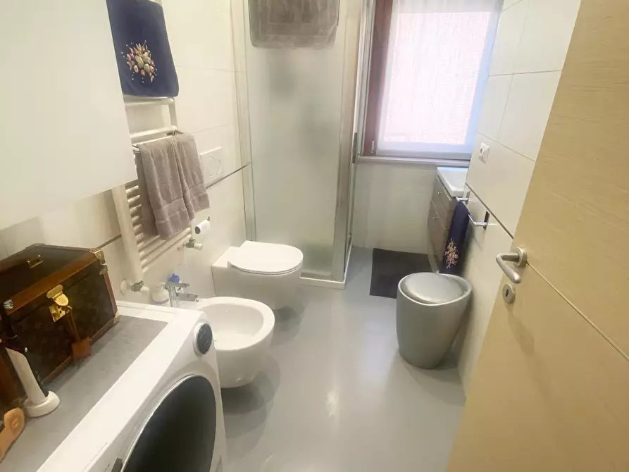 Immagine 21 di Pentalocale in vendita  in Via Cesare Battisti CESARE BATTISTI a Pescara