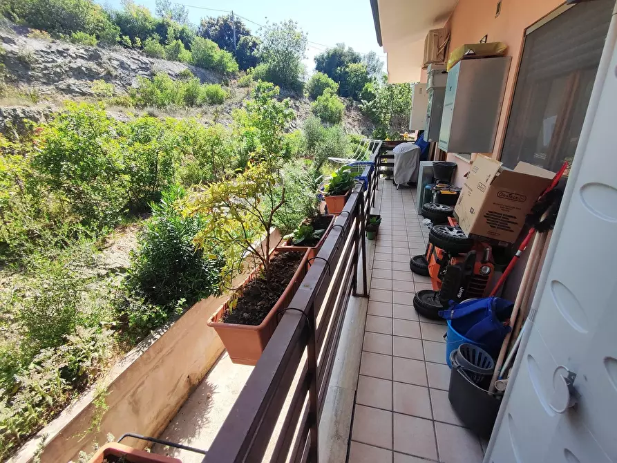 Immagine 8 di Trilocale in vendita  in Via Gaetano Donizetti 50 a Guidonia Montecelio