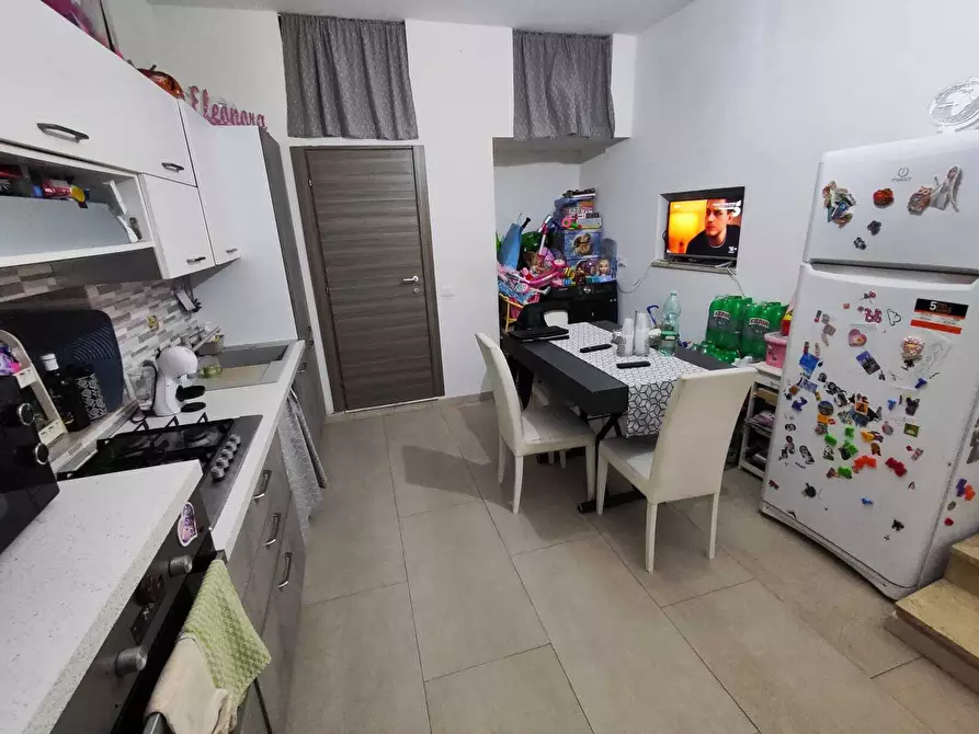 Immagine 6 di Bilocale in vendita  in va delle mura a Castel Madama