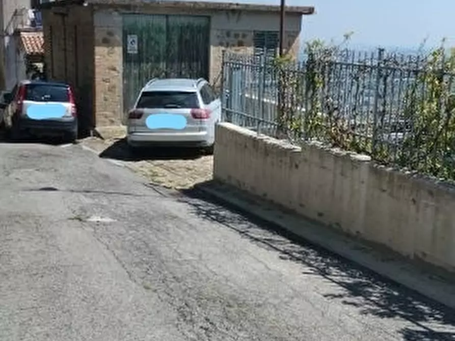 Immagine 26 di Palazzo in vendita  in Via Mattia Capponi 46 a Cupramontana